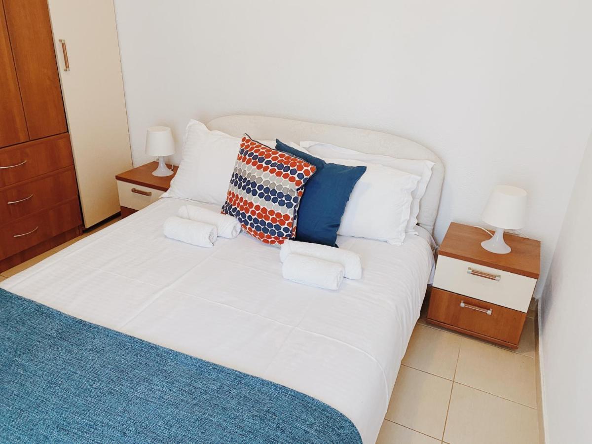 Apartments Sneki Baošići Eksteriør billede