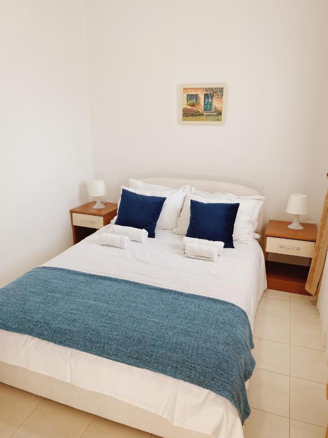 Apartments Sneki Baošići Eksteriør billede